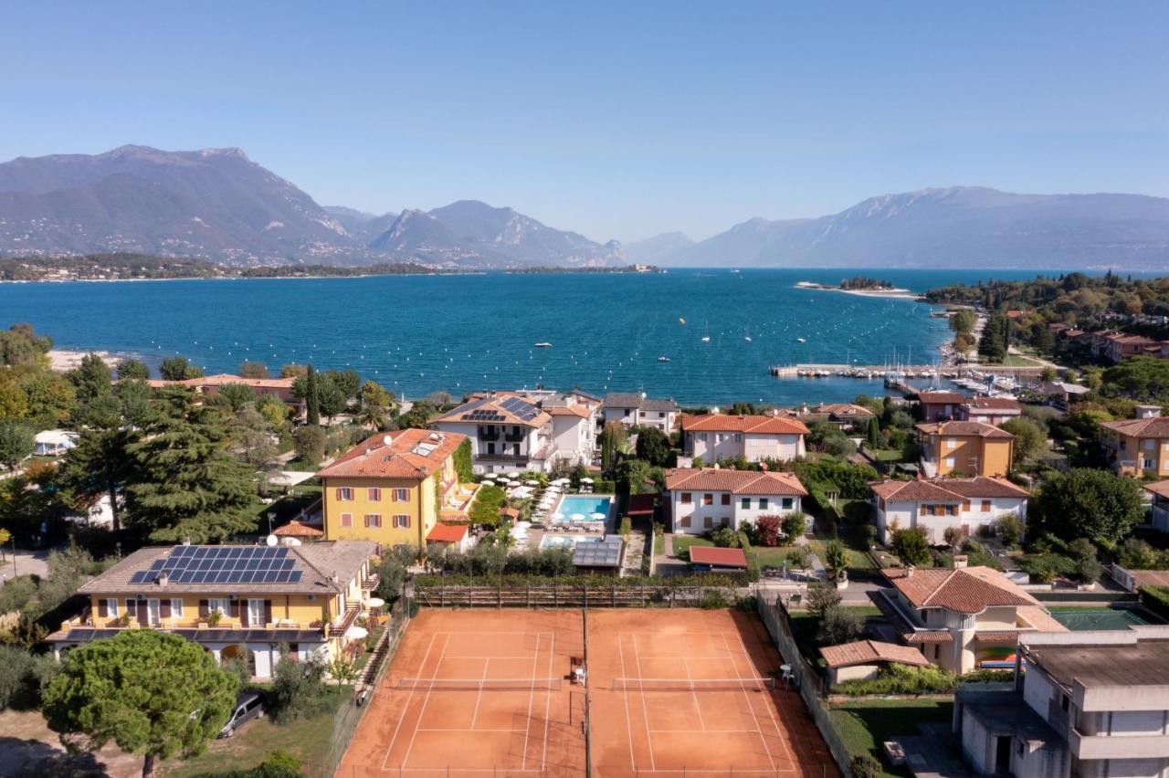 La Quiete Park Hotel Manerba del Garda Esterno foto